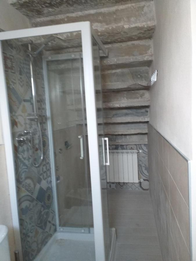 CASA di VECCHIO BORGO Sarzana Exterior foto