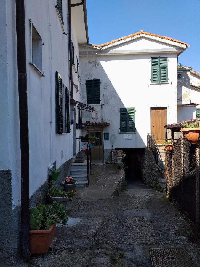 CASA di VECCHIO BORGO Sarzana Exterior foto